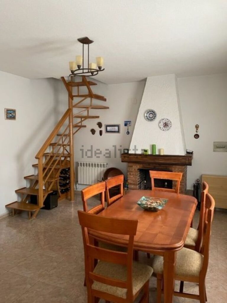 Chalet pareado en venta en Yepes